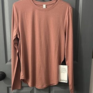 Lululemon Women's Long Sleeve Top in Mauve